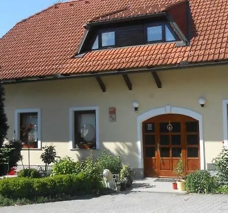 Hétvégi ház Slemensek